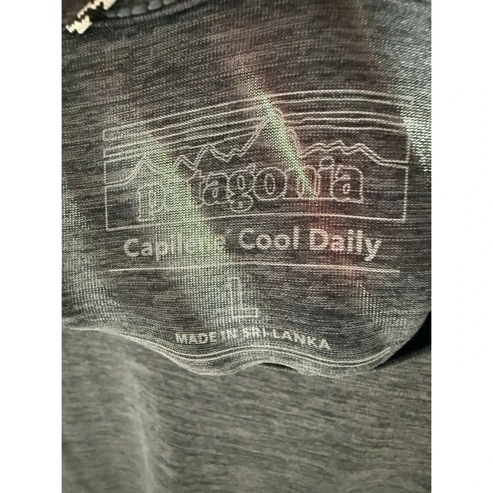 Patagonia T-Shirt Mens L Blue Capilene Cool Daily Moisture Wicking Crew Neck